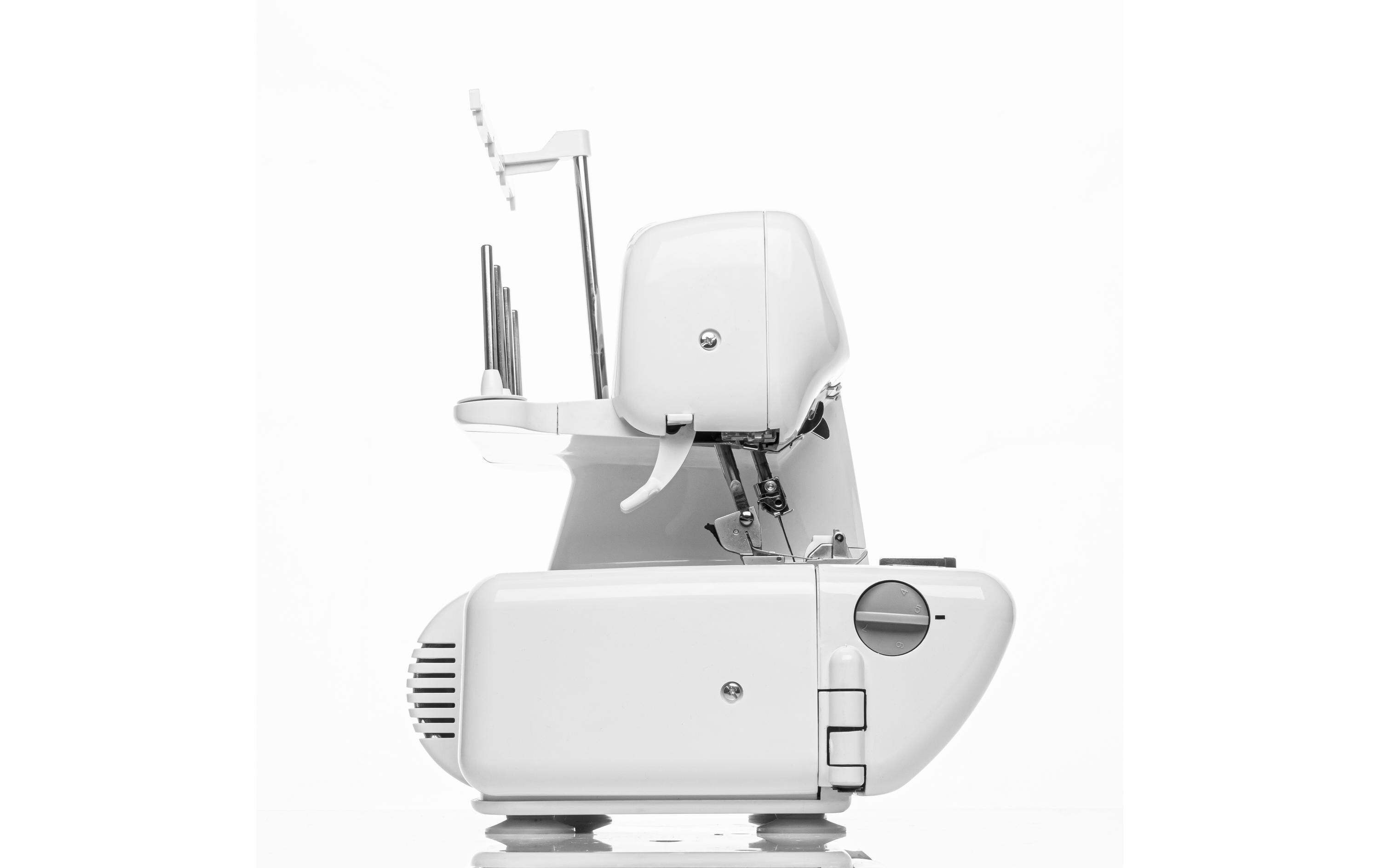 Husqvarna Overlock-Nähmaschine Amber S 100 Weiss
