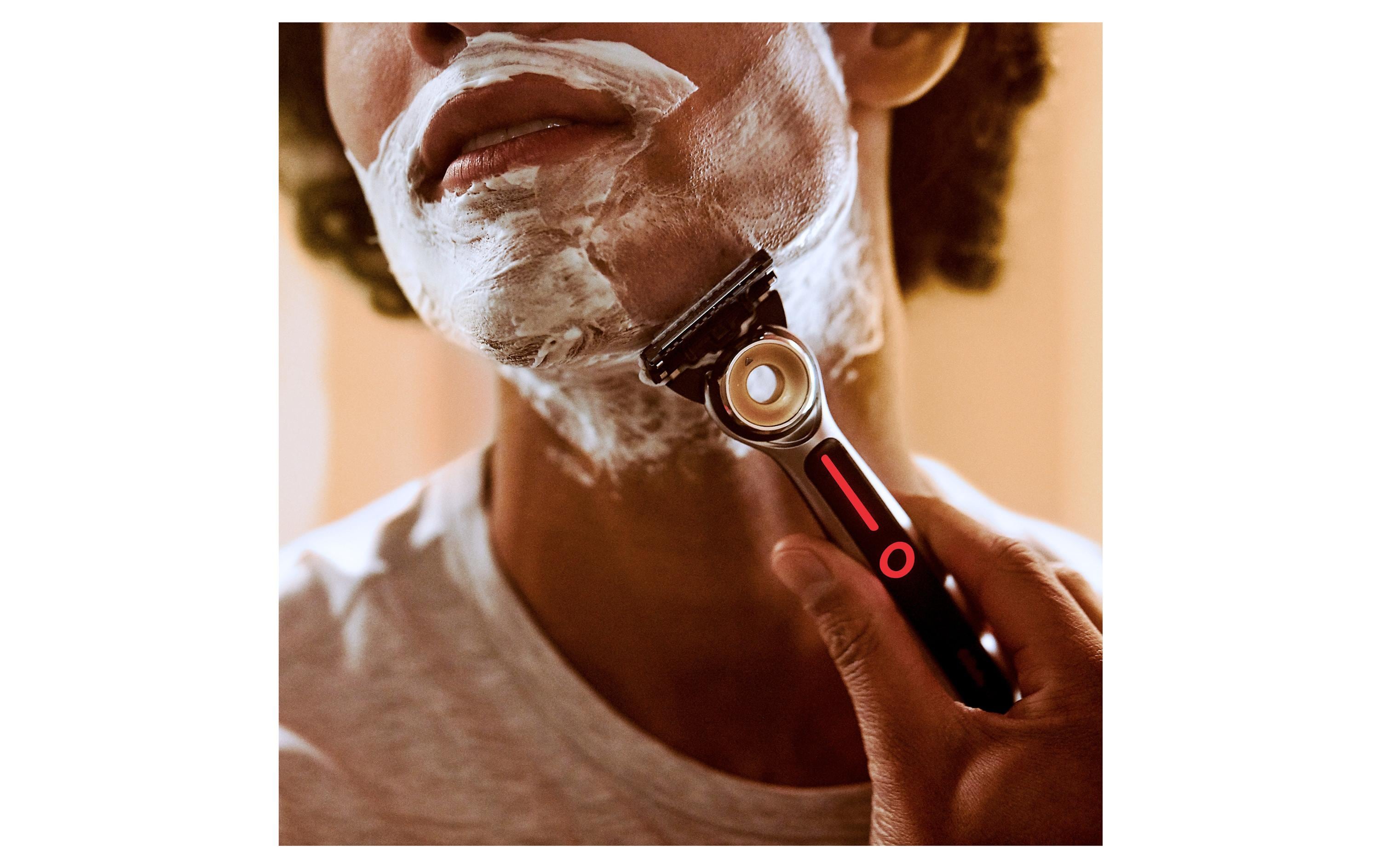 Gillette Labs Heated Razor Travel Pack