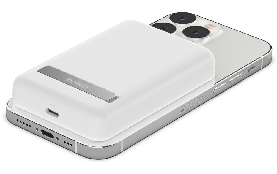 Belkin Powerbank Boost Charge kabellos 5000 mAh Weiss Belkin Powerbank Boost Charge kabellos 5000 mAh Weiss