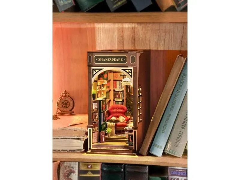 RoboTime Bausatz Book Nook Shakespeare's Bookstore