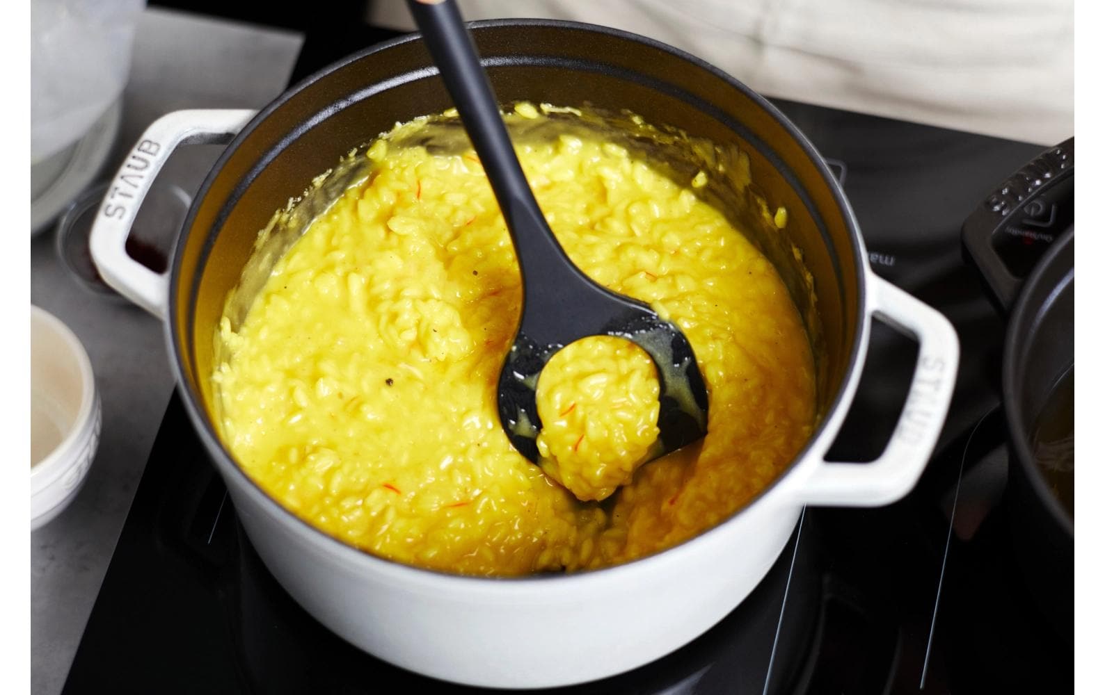 Staub Kochlöffel mit Loch Braun/Schwarz