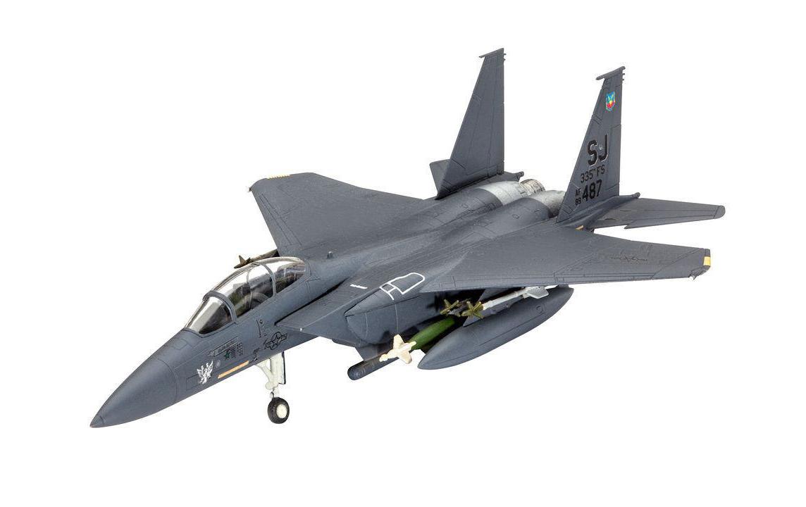 Revell Bausatz F-15E Strike Eagle & Bombs 1:144