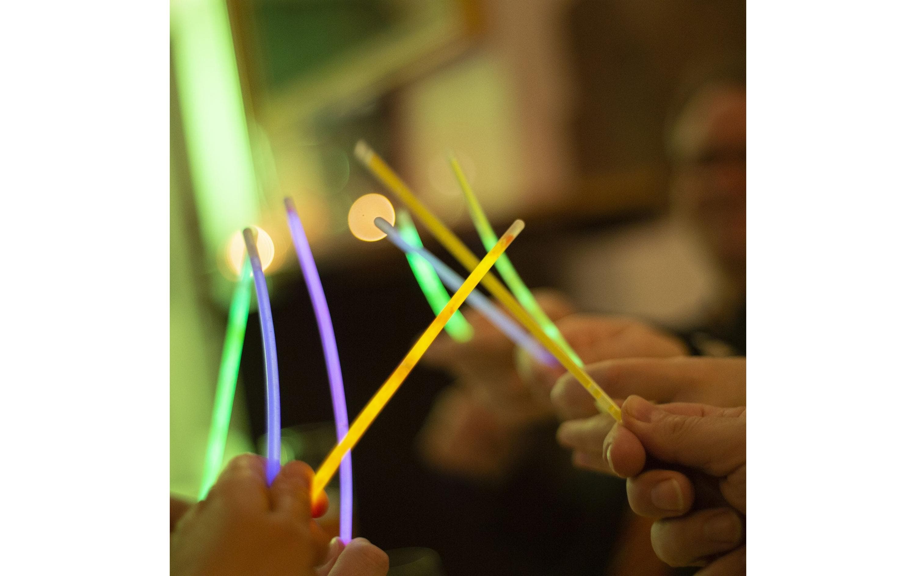 relaxdays Knicklicht Mehrfarbig 100 Stück, 20 x 0.5 cm