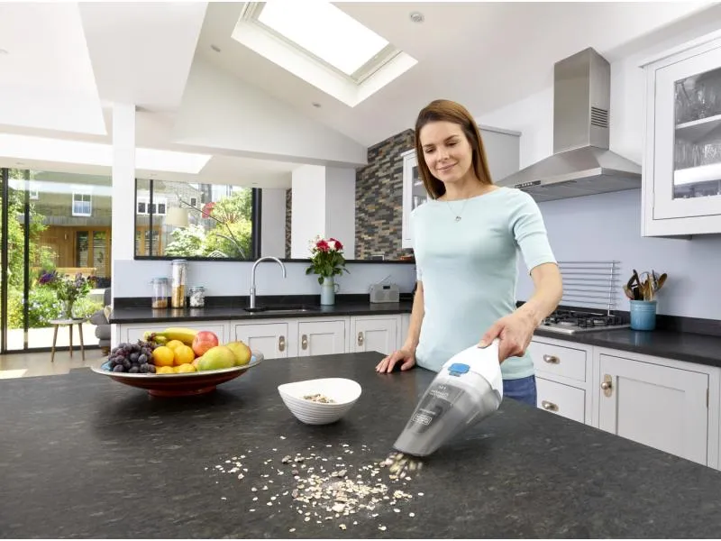 BLACK+DECKER Akku-Handsauger Dustbuster NVC115JL Grau/Weiss BLACK+DECKER Akku-Handsauger Dustbuster NVC115JL Grau/Weiss
