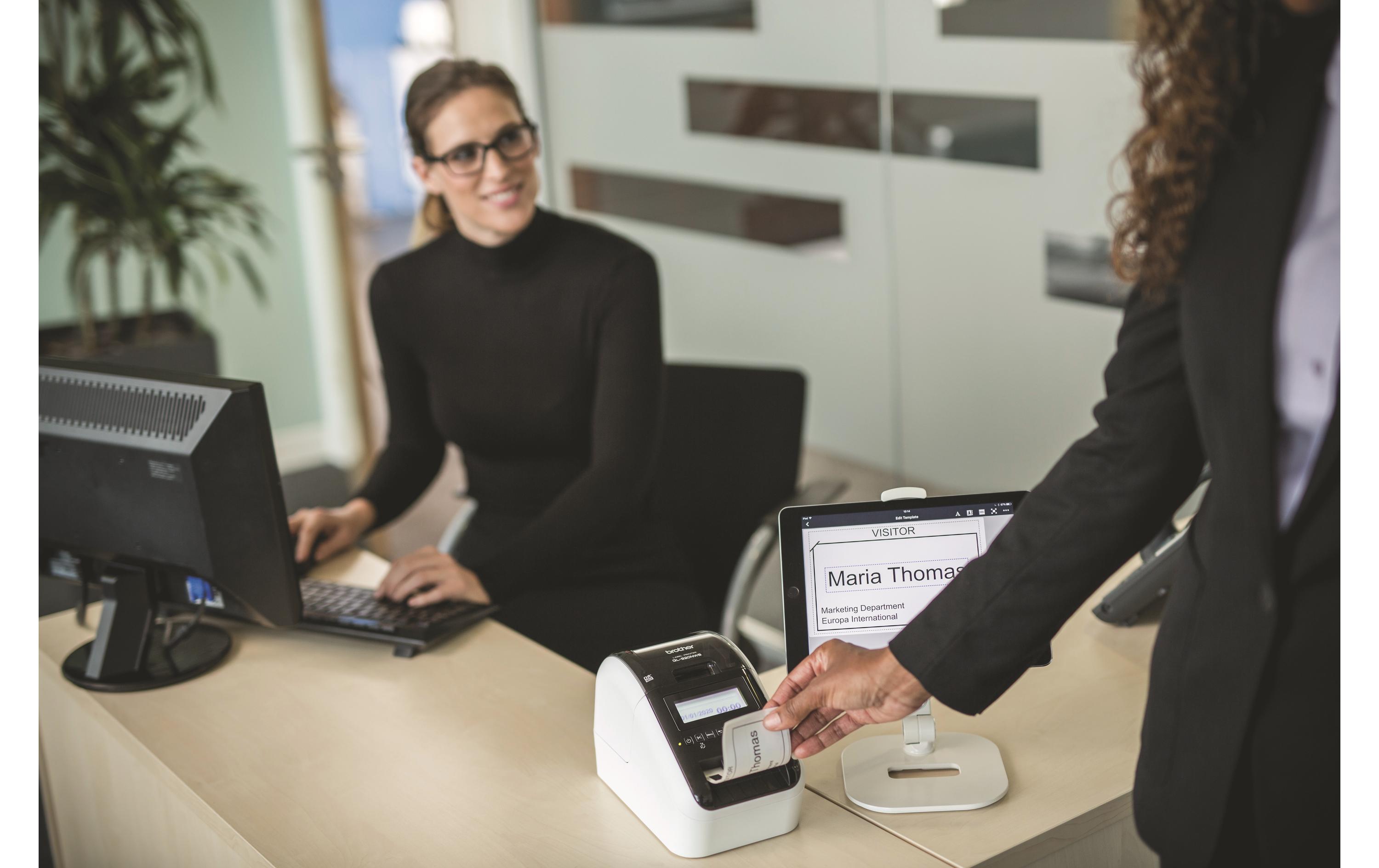 Brother Etikettendrucker QL-820NWB inkl. 3x DK-N55224 Brother Etikettendrucker QL-820NWB inkl. 3x DK-N55224