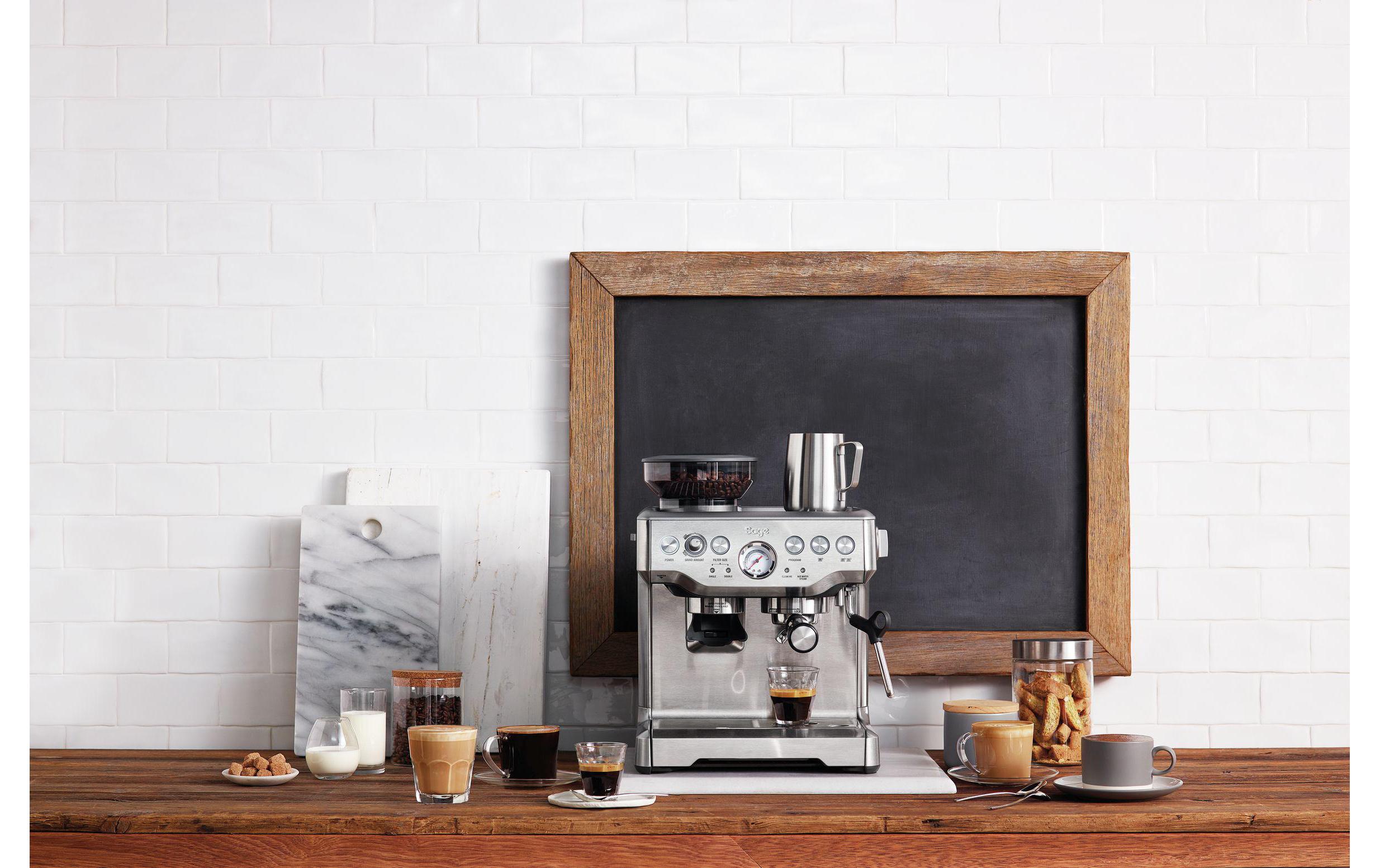 Sage Siebträgermaschine Barista Express Silber