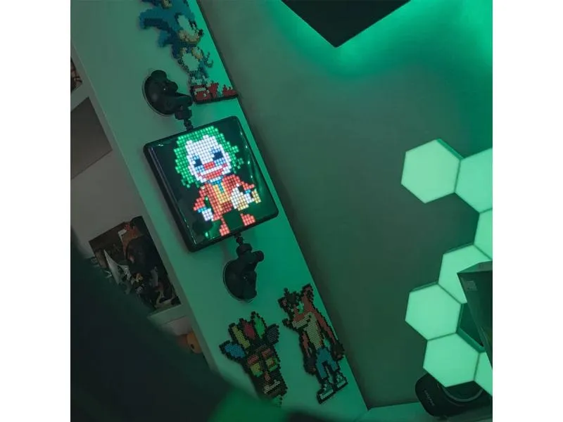 Divoom Pixoo-Max 32 X 32 Pixel Art LED Display