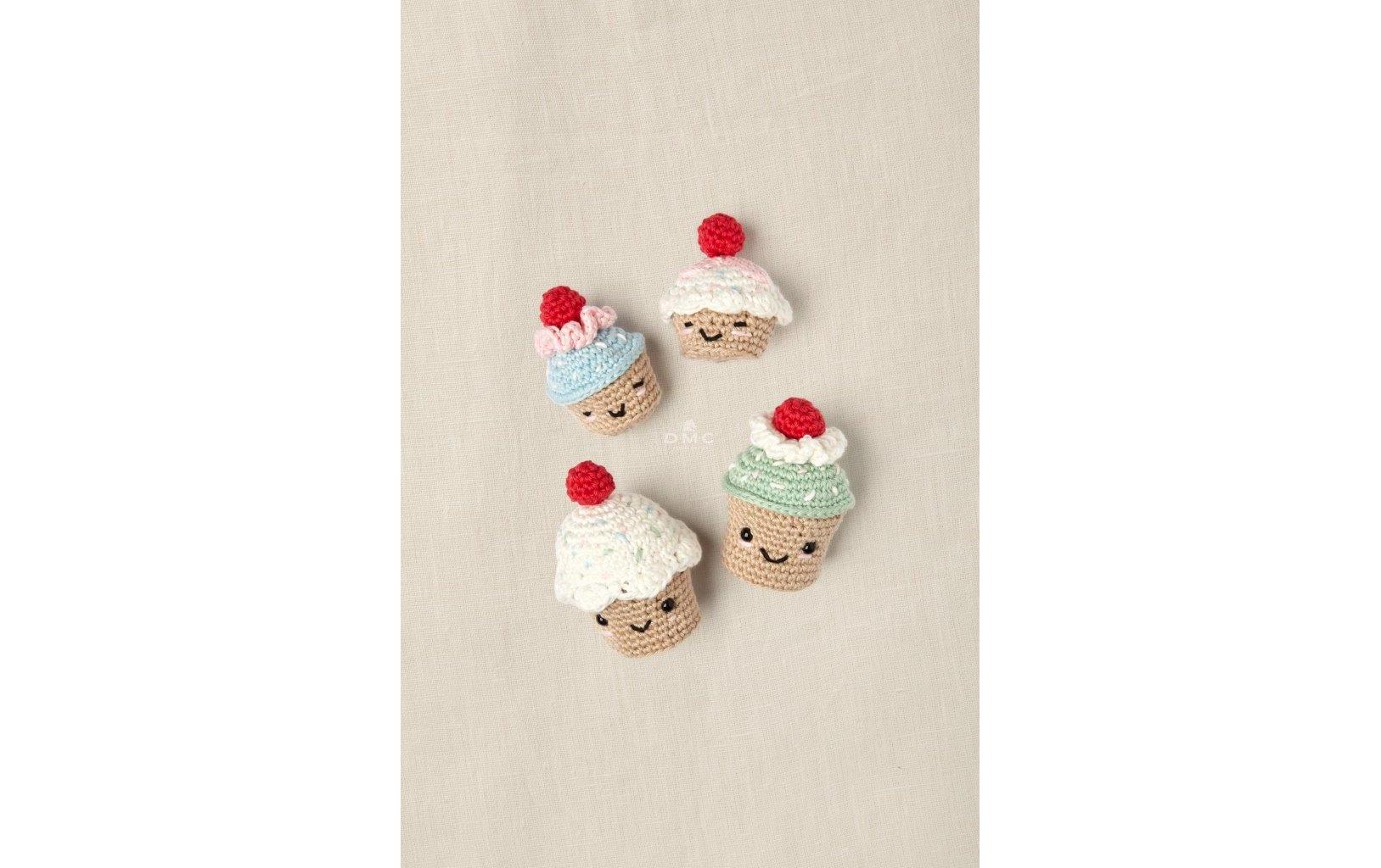 DMC Häkelset Amigurumi Very Cherry Cupcakes