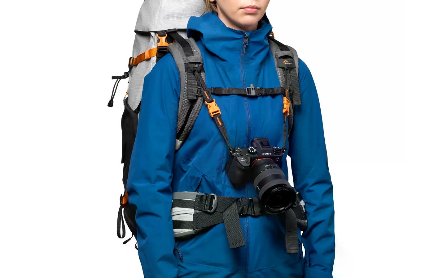 Lowepro Schultergurt GearUp Schwarz