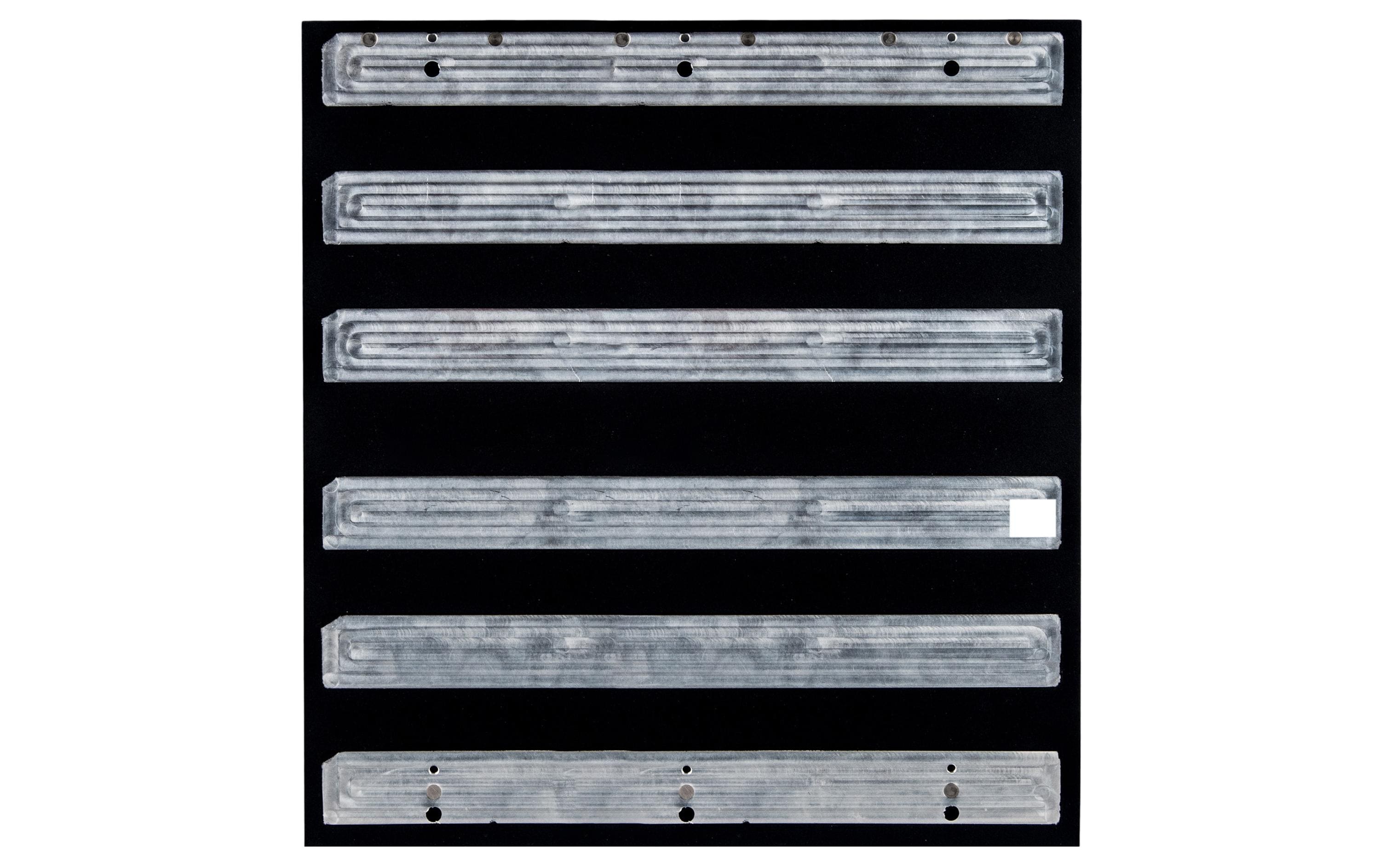 2N Montagerahmen zu IP Verso / LTE Verso 3 x 3 Module 2N Montagerahmen zu IP Verso / LTE Verso 3 x 3 Module