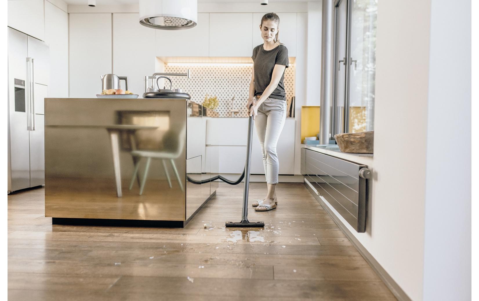 Kärcher Nass-/Trockensauger WD 2 Plus S V-19/4/18/C 1000 W