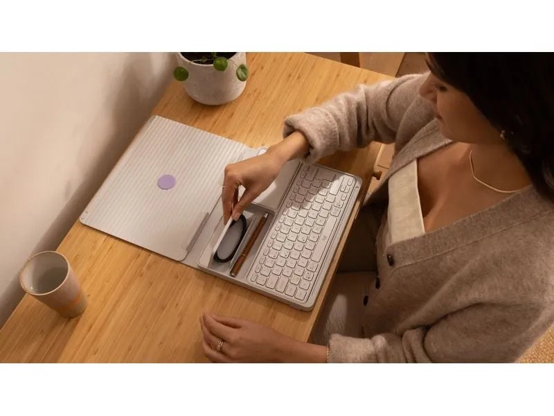 Logitech Tablet Tastatur Cover Casa Pop-Up Desk Logitech Tablet Tastatur Cover Casa Pop-Up Desk