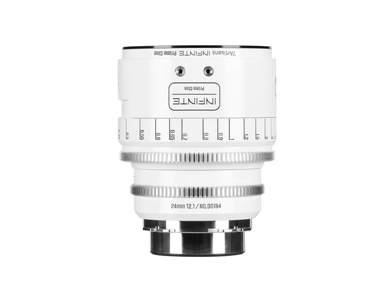 7Artisans Festbrennweite 24mm T/2.1 INFINTE Weiss – Arri PL 7Artisans Festbrennweite 24mm T/2.1 INFINTE Weiss – Arri PL