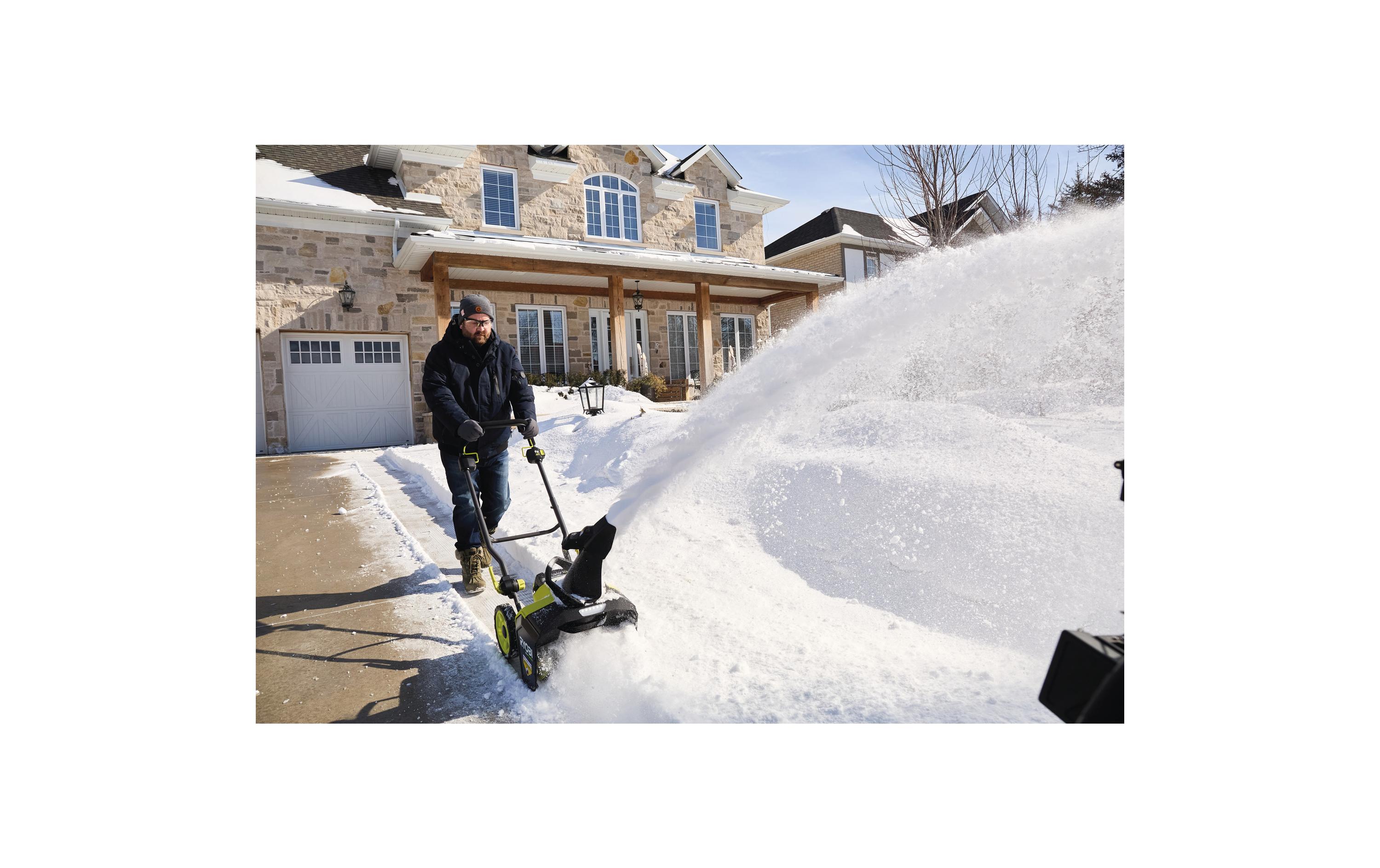 RYOBI Akku-Schneefräse RY36STX45A-140