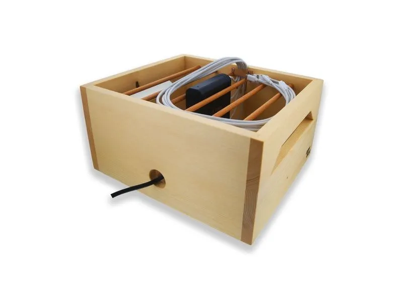 LMP LaptopBox 6-250 Schweizer Fichtenholz, 6x USB-C