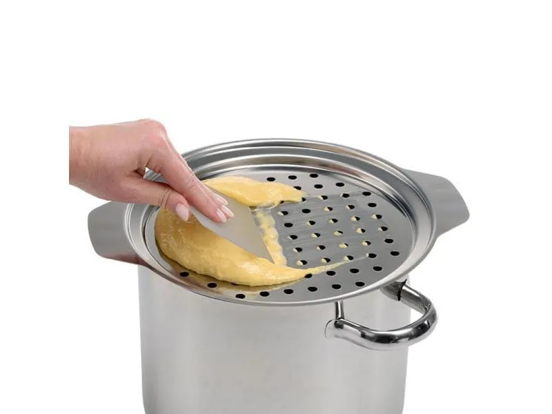 Westmark Spätzle Topfaufsatz 24 cm - 28 cm Westmark Spätzle Topfaufsatz 24 cm - 28 cm