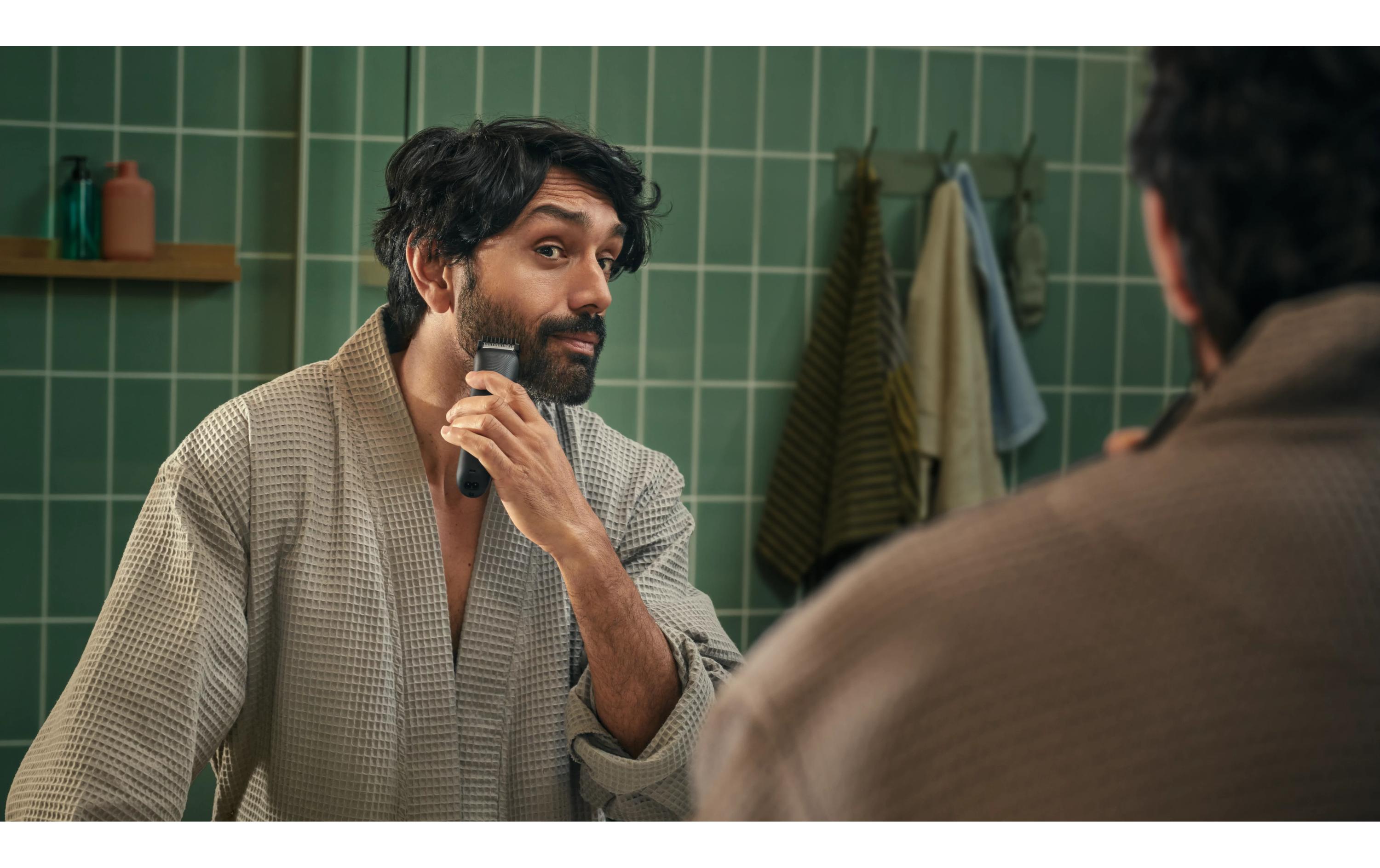 Philips All-in-One Trimmer Series 3000 Philips All-in-One Trimmer Series 3000