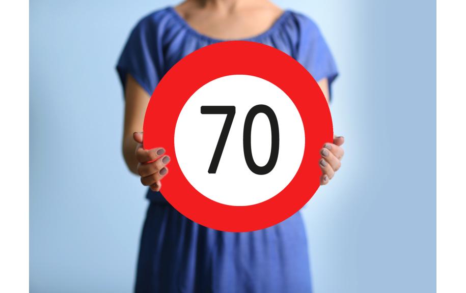 Trendcompany Verkehrsschild zum 70. Geburtstag 45 cm