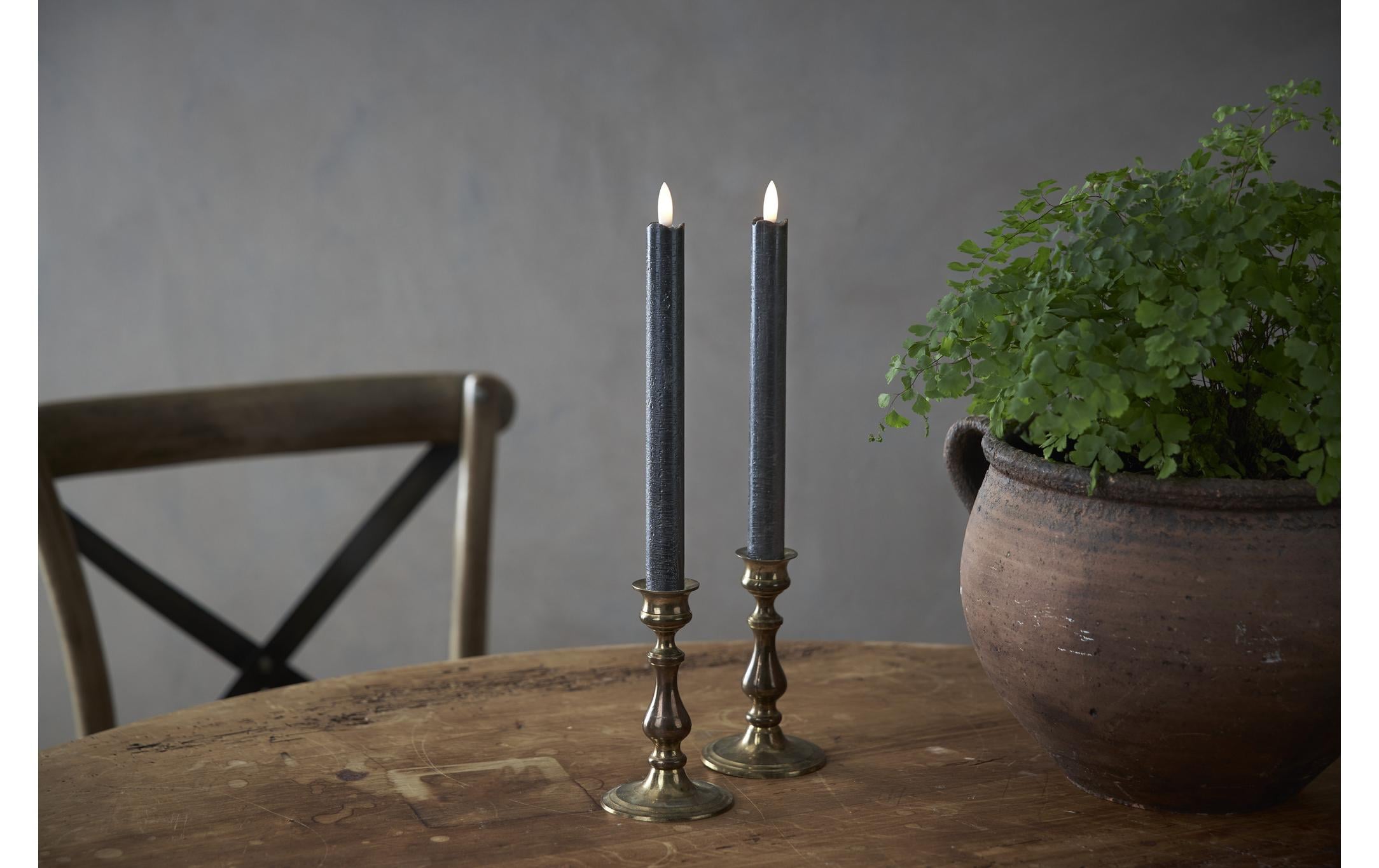 Star Trading LED-Stabkerzen Set Dinner 2P Flamme 25 cm – schwarz