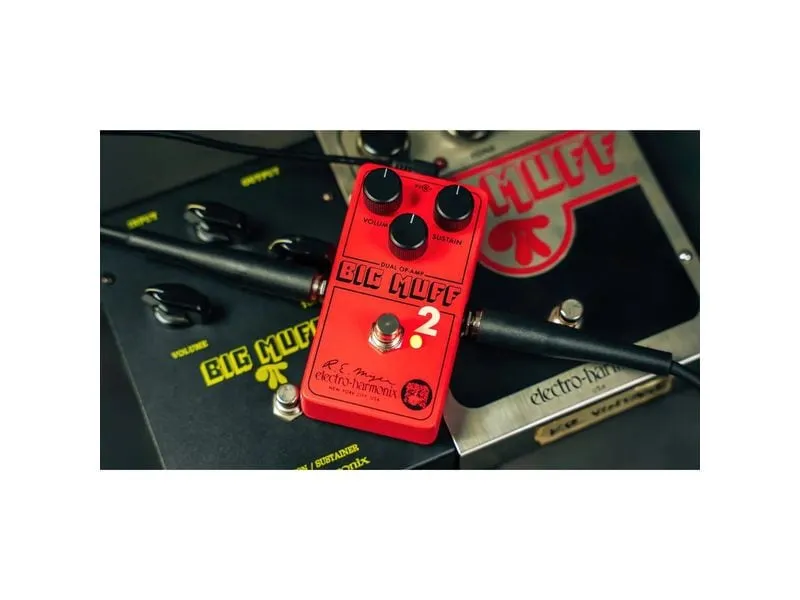 Electro-Harmonix Big Muff 2 Dual Op Amp Fuzz Electro-Harmonix Big Muff 2 Dual Op Amp Fuzz