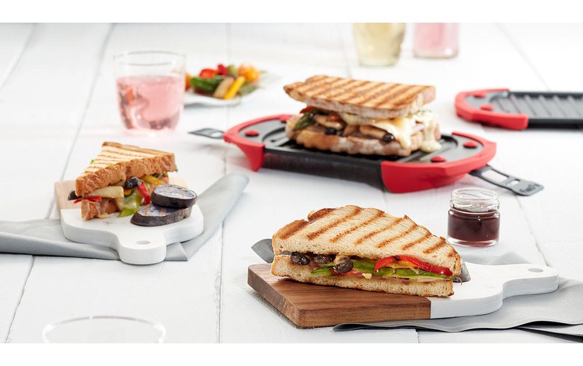 Lékué Mikrowellen-Grill 25.2 cm, Rot/Schwarz