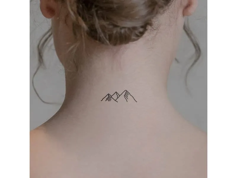 minink Tattoo Berge mit Schnee Grösse: S (4.0 cm x 1.3 cm) minink Tattoo Berge mit Schnee Grösse: S (4.0 cm x 1.3 cm)