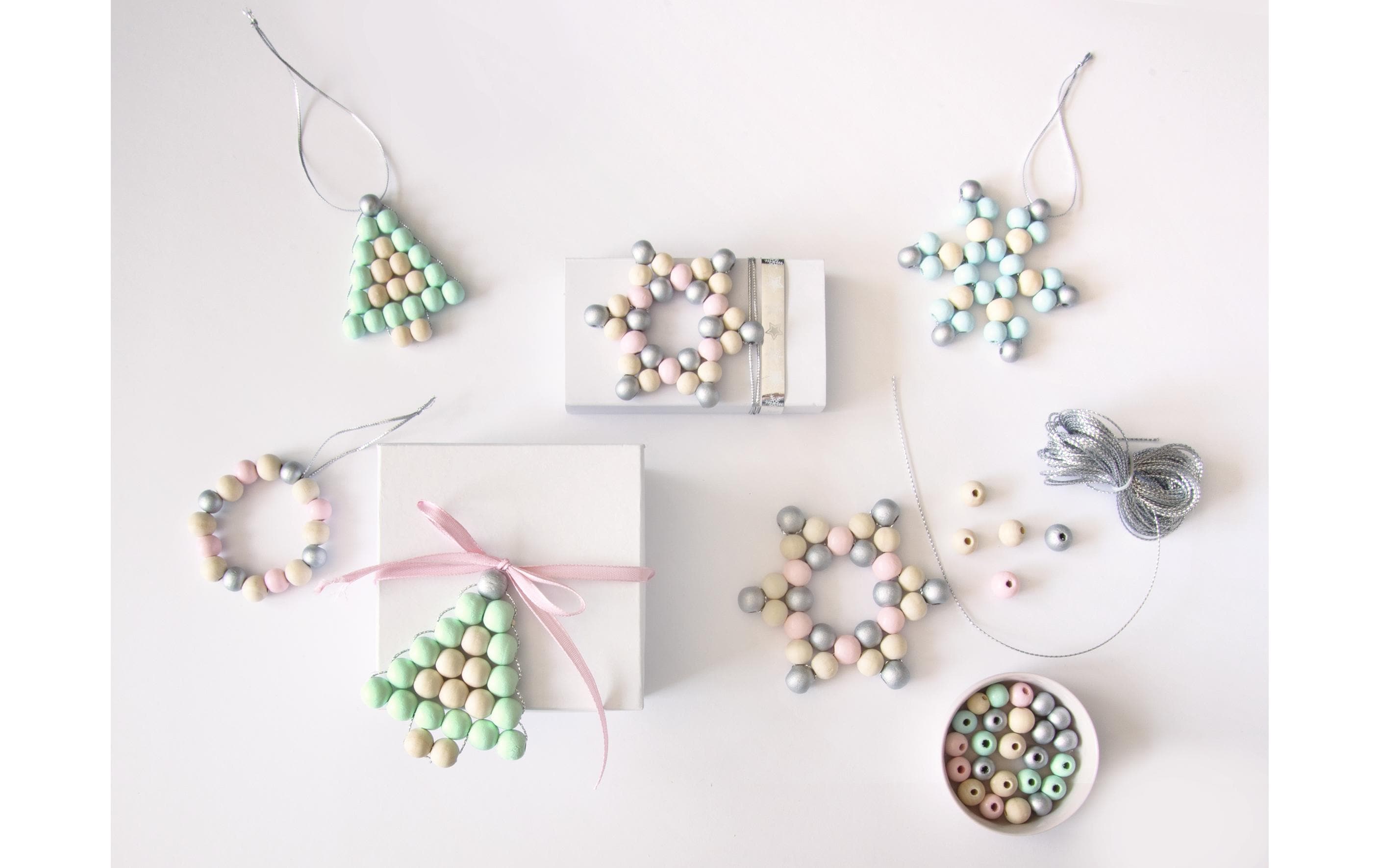 Folia Holzperlen Sterne Pastell, 160-teilig