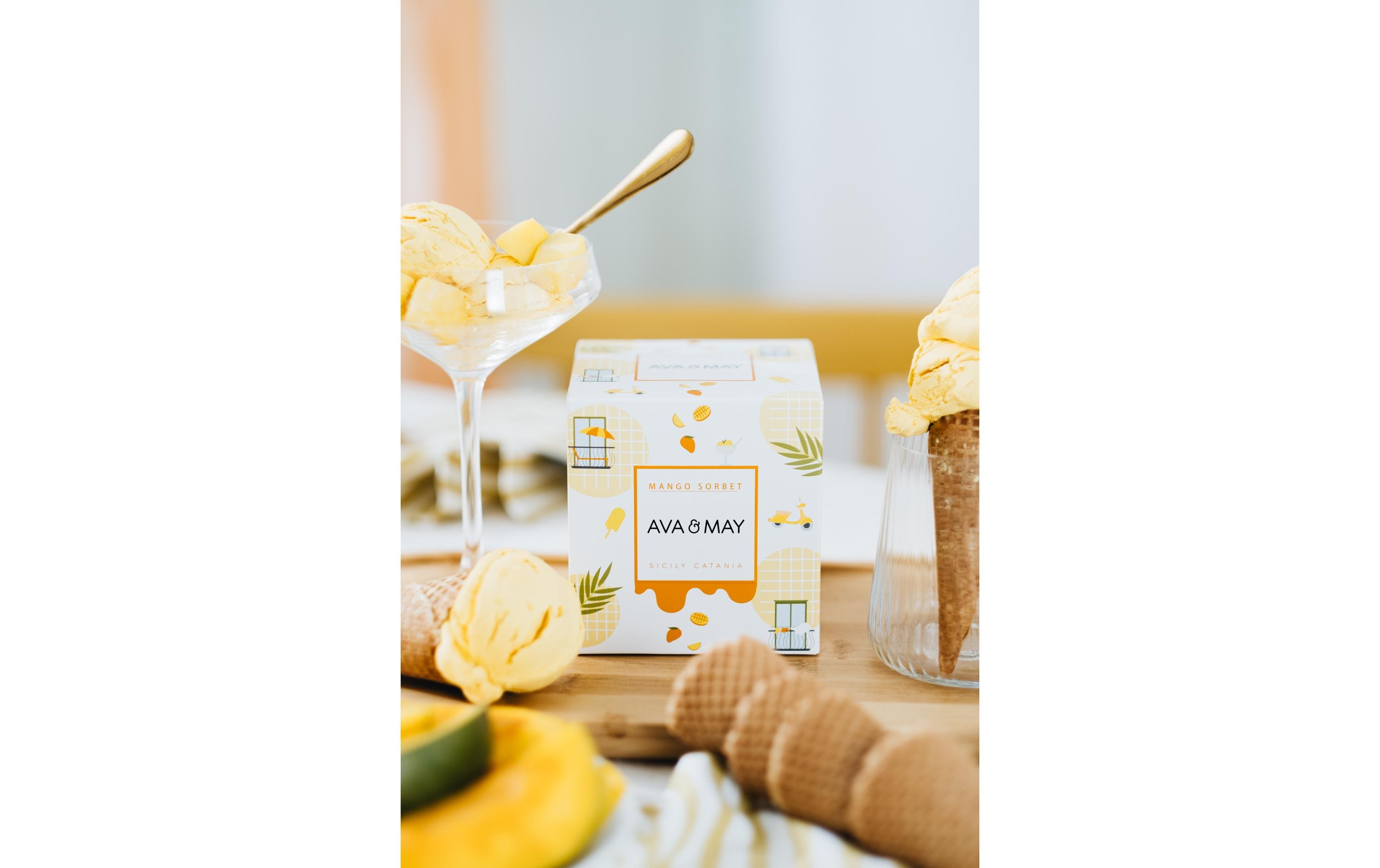 AVA & MAY Mango Sorbet Duftkerze 450 g