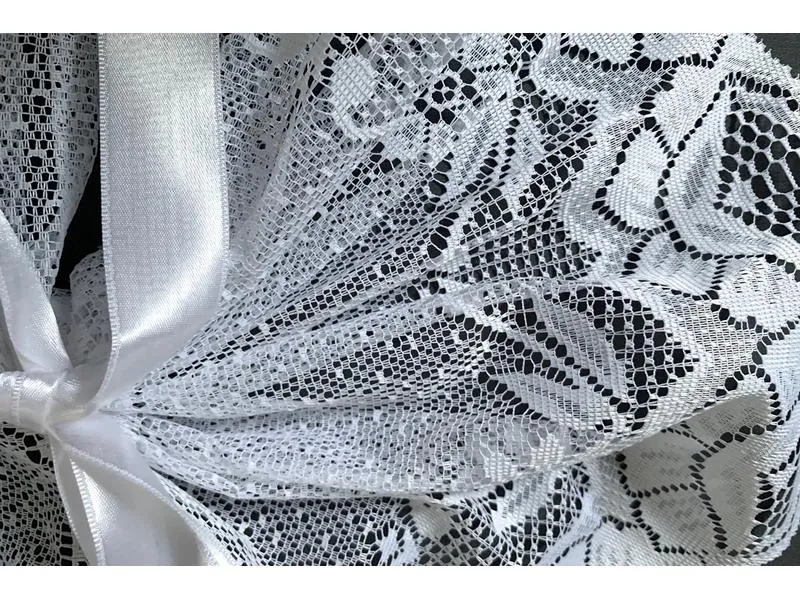 Hubatka Tagvorhang Schwalbenschwanz 45 cm x 90 cm, Weiss