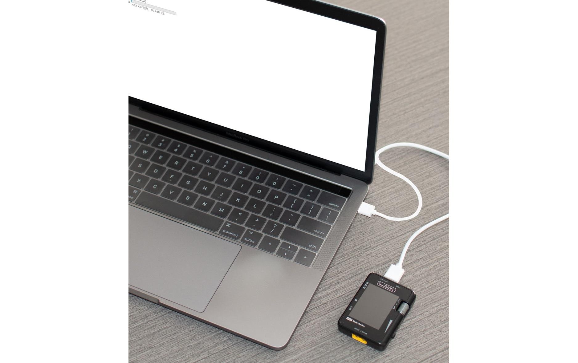 ToolkitRC Akkutester MC8 Multitool mit USB Ladefunktion