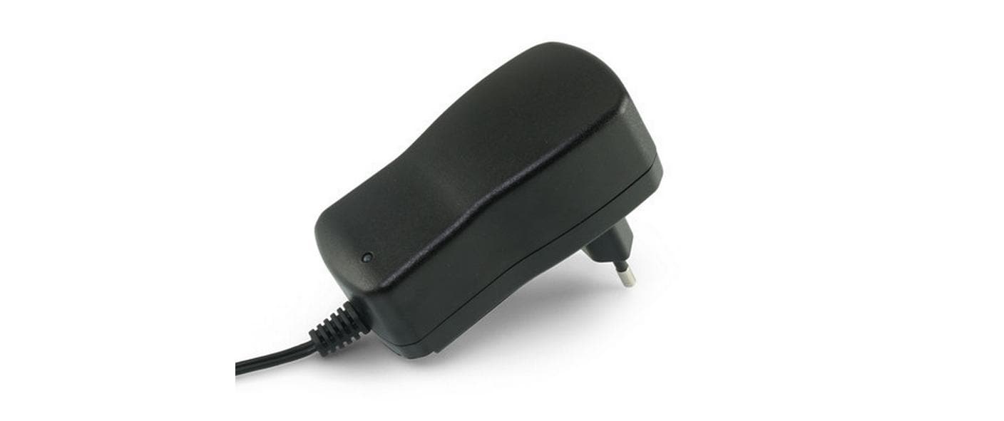 Alpha Elettronica Steckernetzteil 18 W, 3 V 4.5 V 5 V 6 V 7.5 V 9 V 12 V Alpha Elettronica Steckernetzteil 18 W, 3 V 4.5 V 5 V 6 V 7.5 V 9 V 12 V