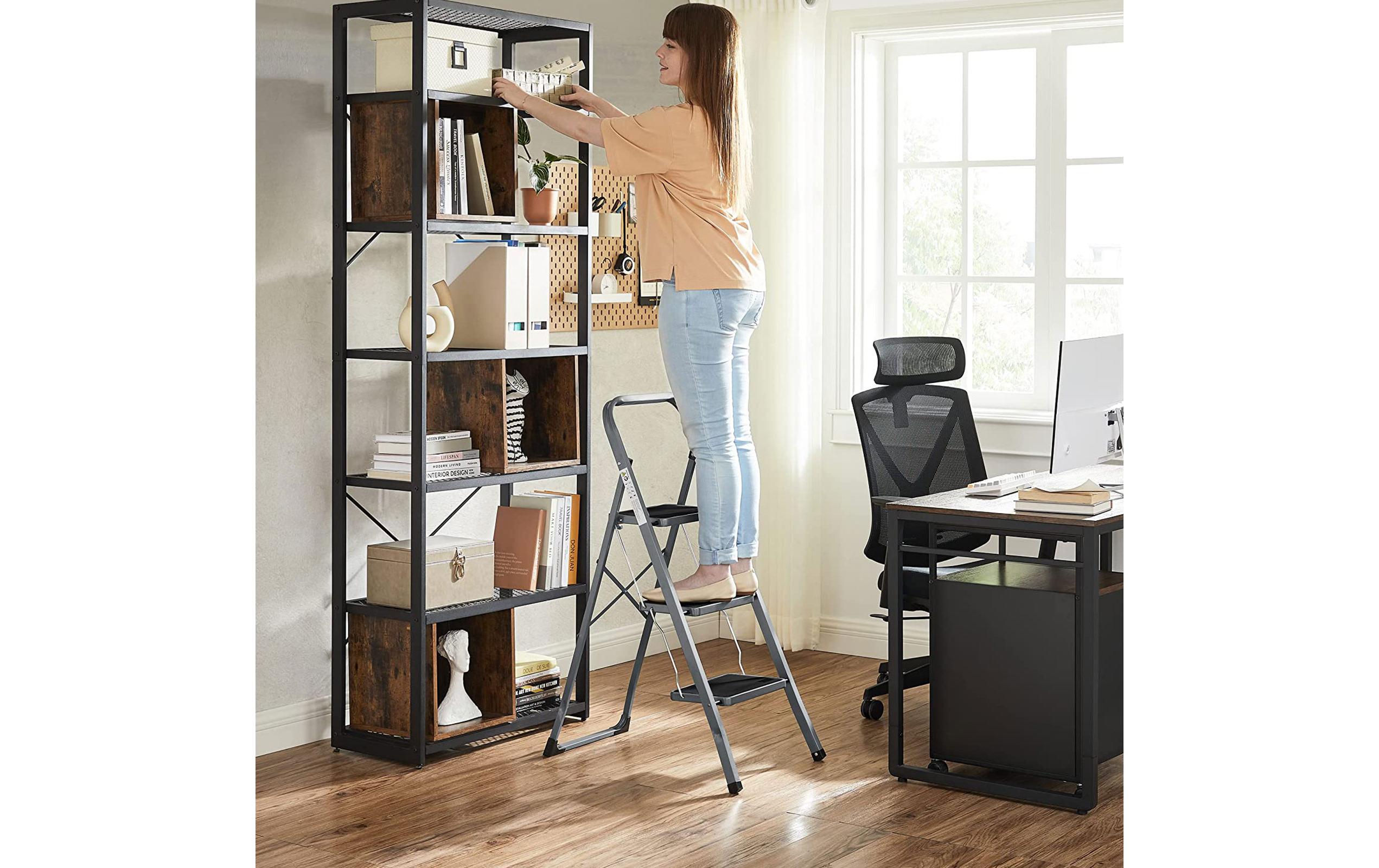 Songmics Trittleiter Grau-Schwarz