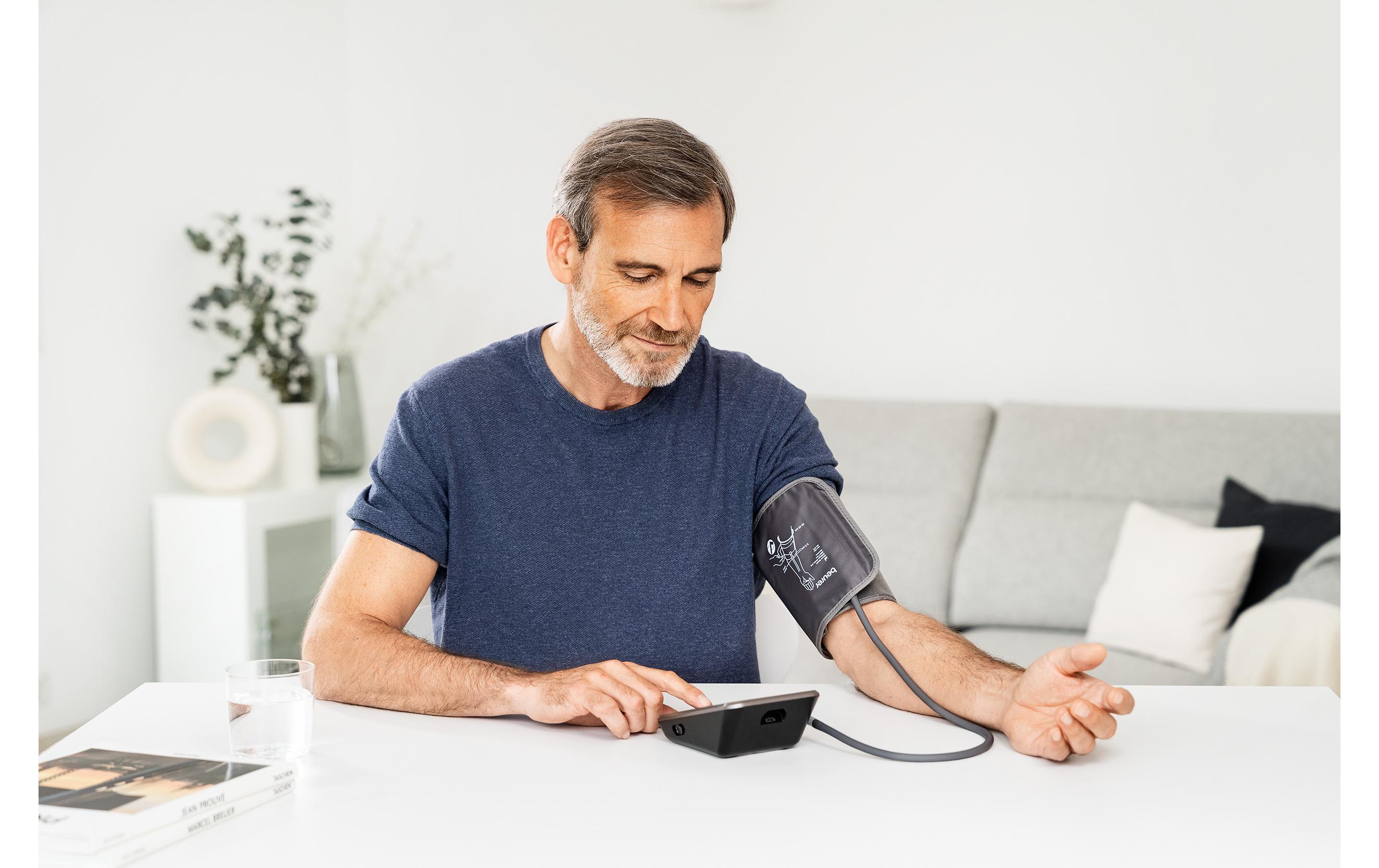 Beurer Blutdruckmessgerät BM 64