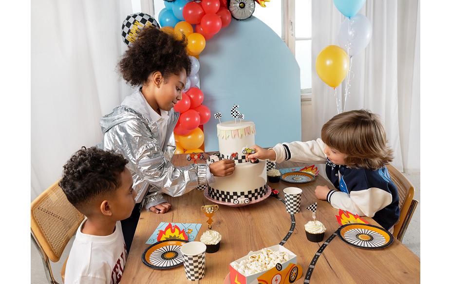 Partydeco Kuchen-Topper Auto mix, 12 cm, 4 Stück