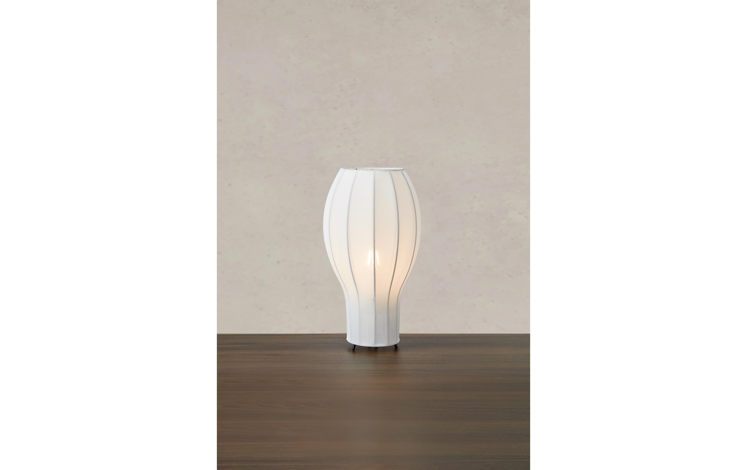 Markslöjd Globo Tischleuchte Weiss/Schwarz Markslöjd Globo Tischleuchte Weiss/Schwarz