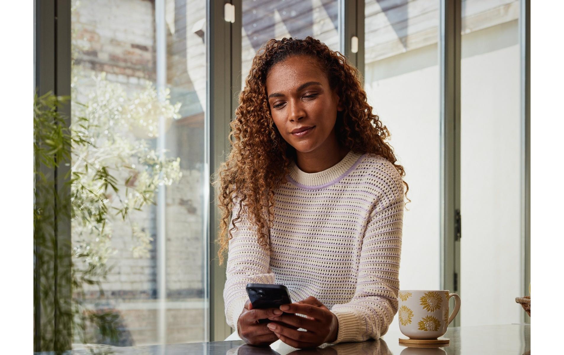 Yale Indoor Tür- und Fenstersensor Smart Alarm