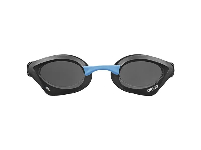 Arena Schwimmbrille Cobra Core Swipe smoke/black/blue Arena Schwimmbrille Cobra Core Swipe smoke/black/blue