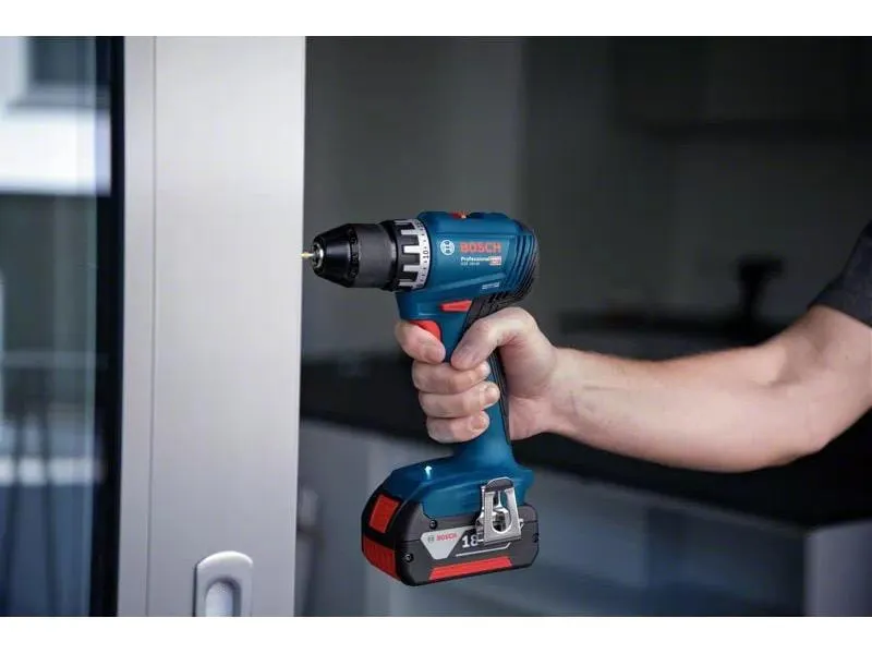 Bosch Professional Akku-Bohrschrauber GSR 18 V-45 Set