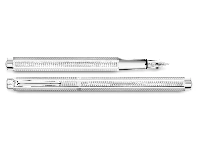 Caran d'Ache Füllfederhalter Ecridor Retro Medium (M), Silber Caran d'Ache Füllfederhalter Ecridor Retro Medium (M), Silber
