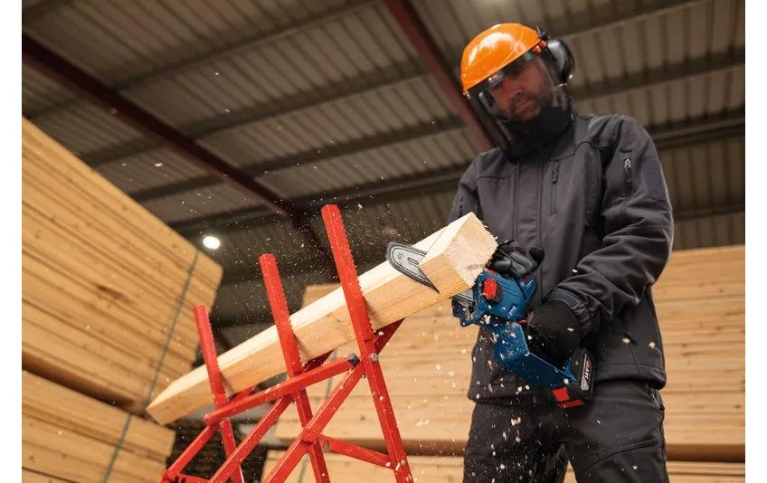 Bosch Professional Akku-Kettensäge GKE 18V-20