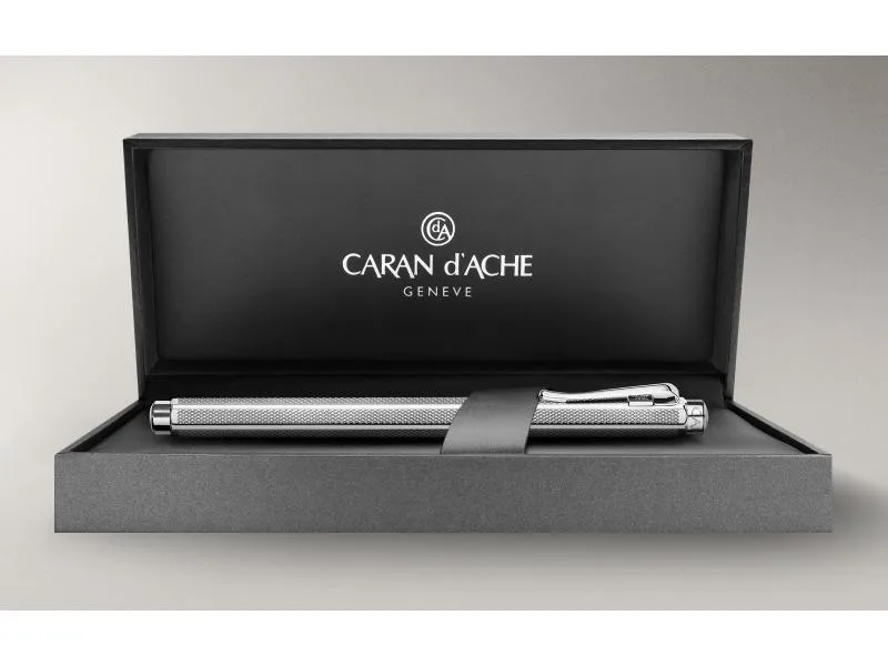 Caran d'Ache Füllfederhalter Ecridor Retro Medium (M), Silber Caran d'Ache Füllfederhalter Ecridor Retro Medium (M), Silber
