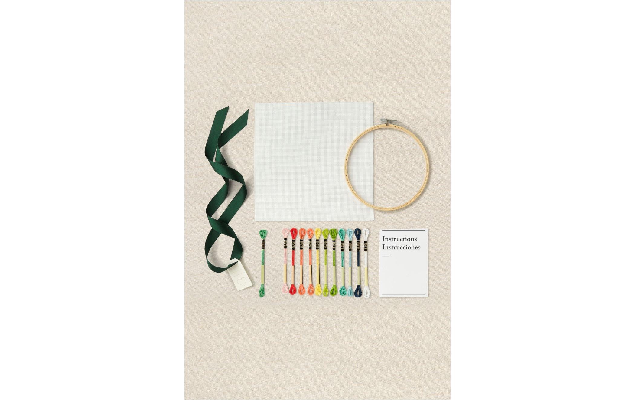 DMC Stickset Gift of Stitch Home Sweet Home, Ø 18.5 cm DMC Stickset Gift of Stitch Home Sweet Home, Ø 18.5 cm