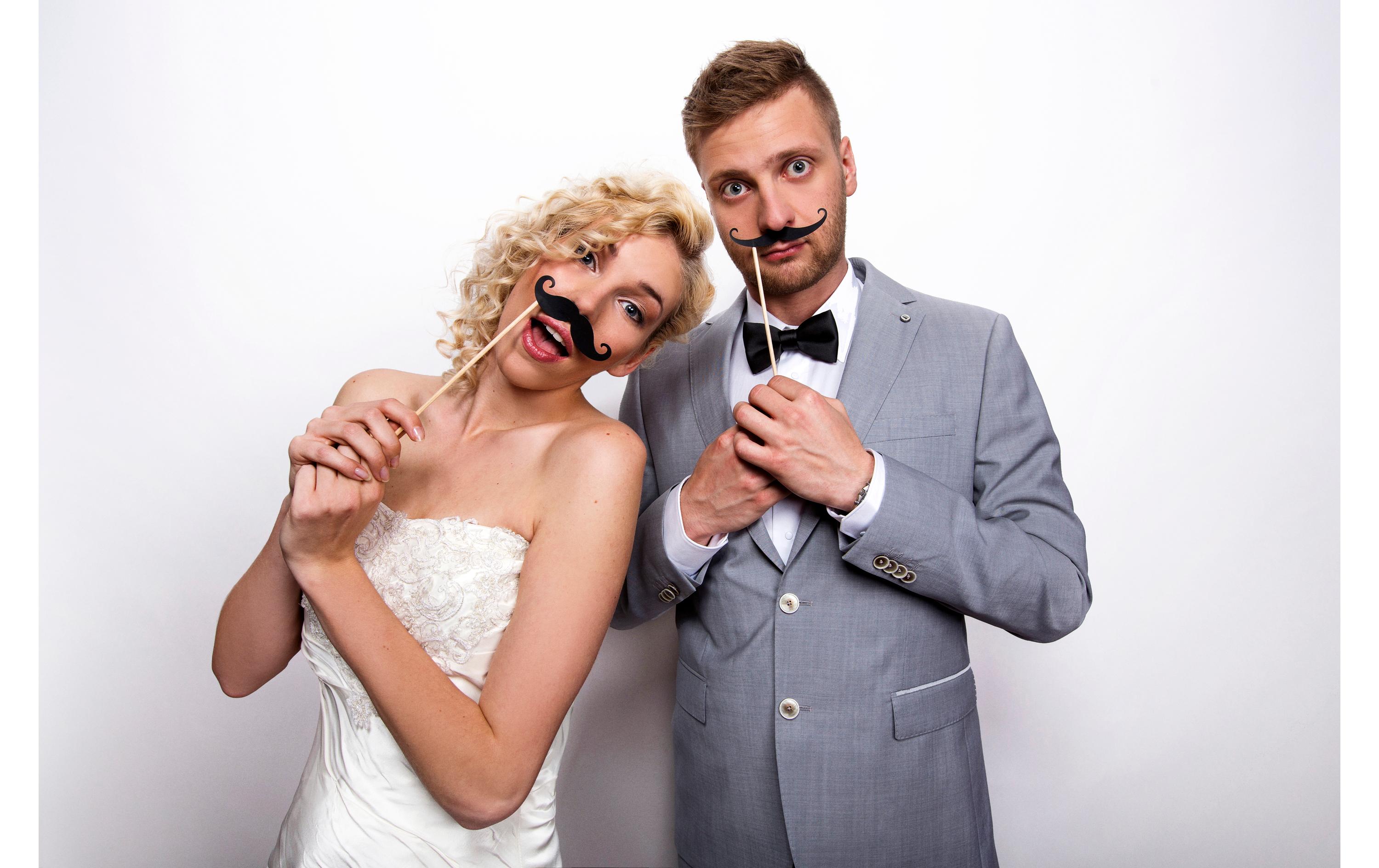 Partydeco Partyaccessoire Moustache 6-teilig, Schwarz