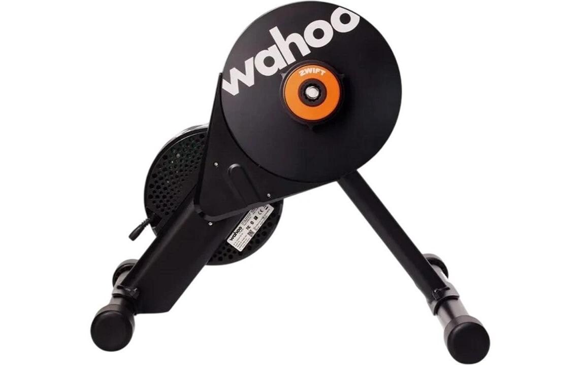 WAHOO Bike Rollentrainer Kickr Core 2 mit Zwift Click und Cog 1800 W