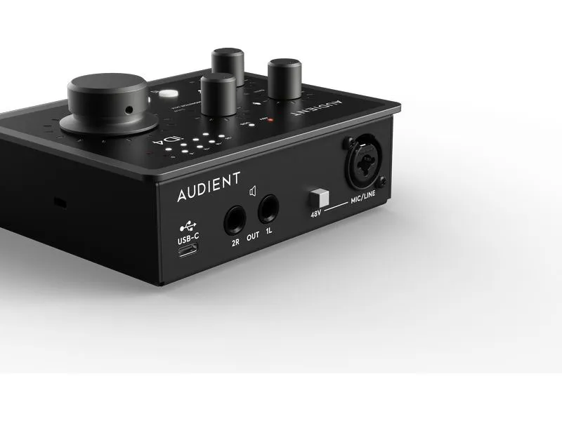 Audient Audio Interface iD4 MKII Audient Audio Interface iD4 MKII