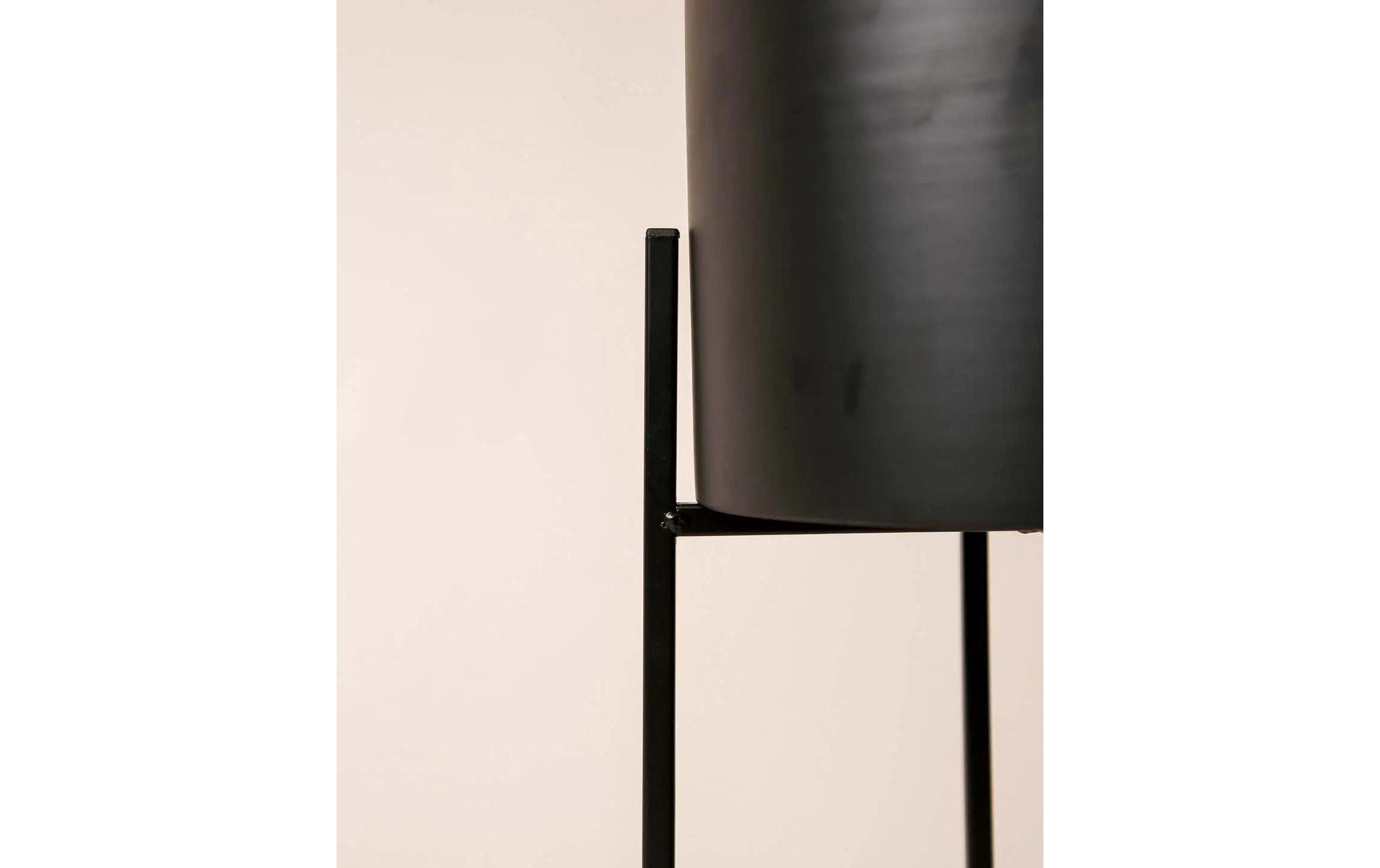 Esmée Stehender Topf 60.5 cm x 23.5 cm, Schwarz